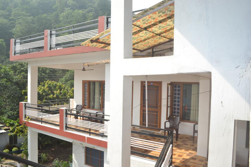 山谷妈妈小屋酒店 Rishīkesh 客房 照片